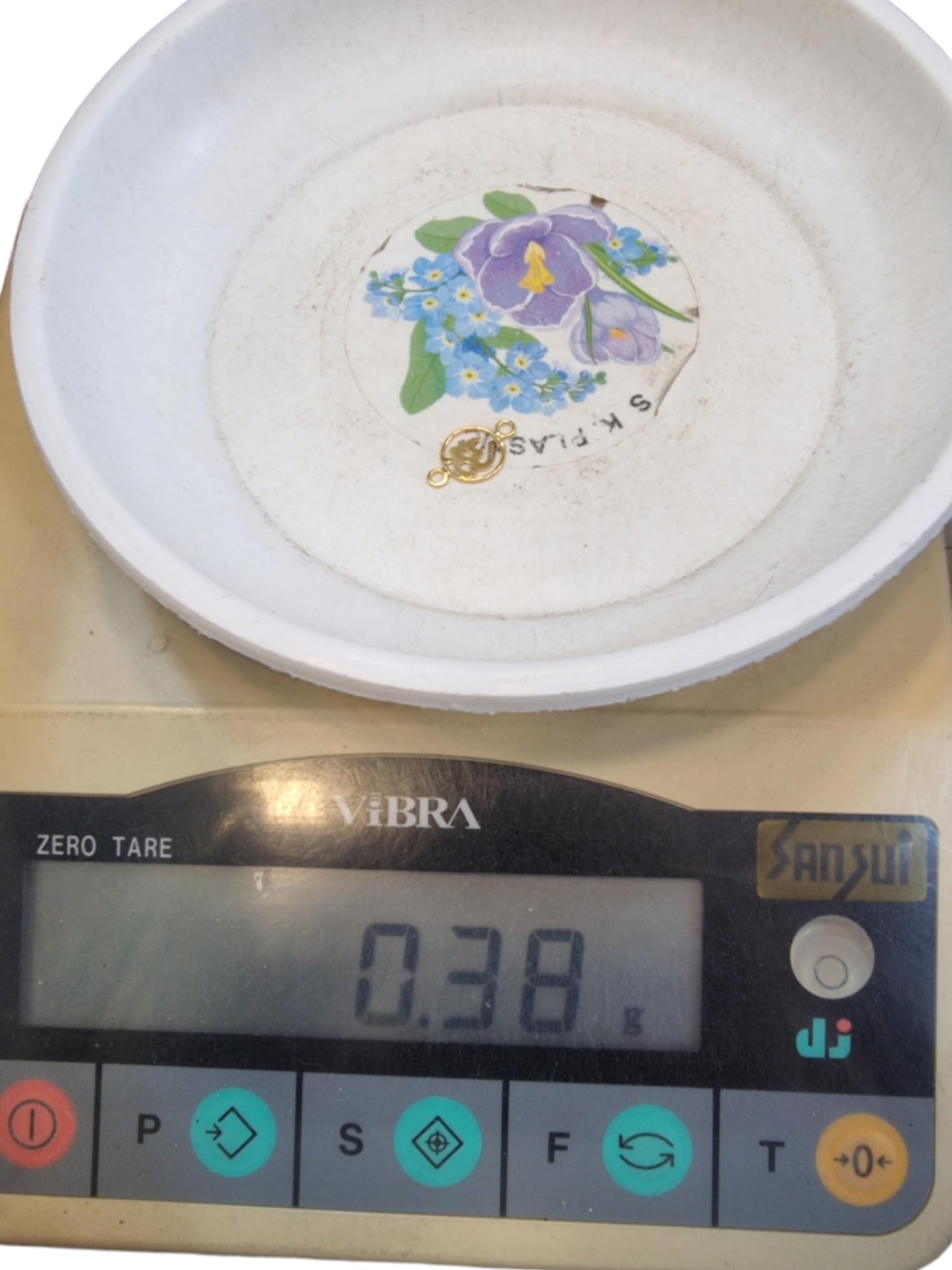 SJ SHUBHAM JEWELLERS™ OM Sathiya 20K Gold Rakhi Bracelet for Men/Boys (Yellow Gold Rakhi For Brother) - JewelYaari By Shubham Jewellers