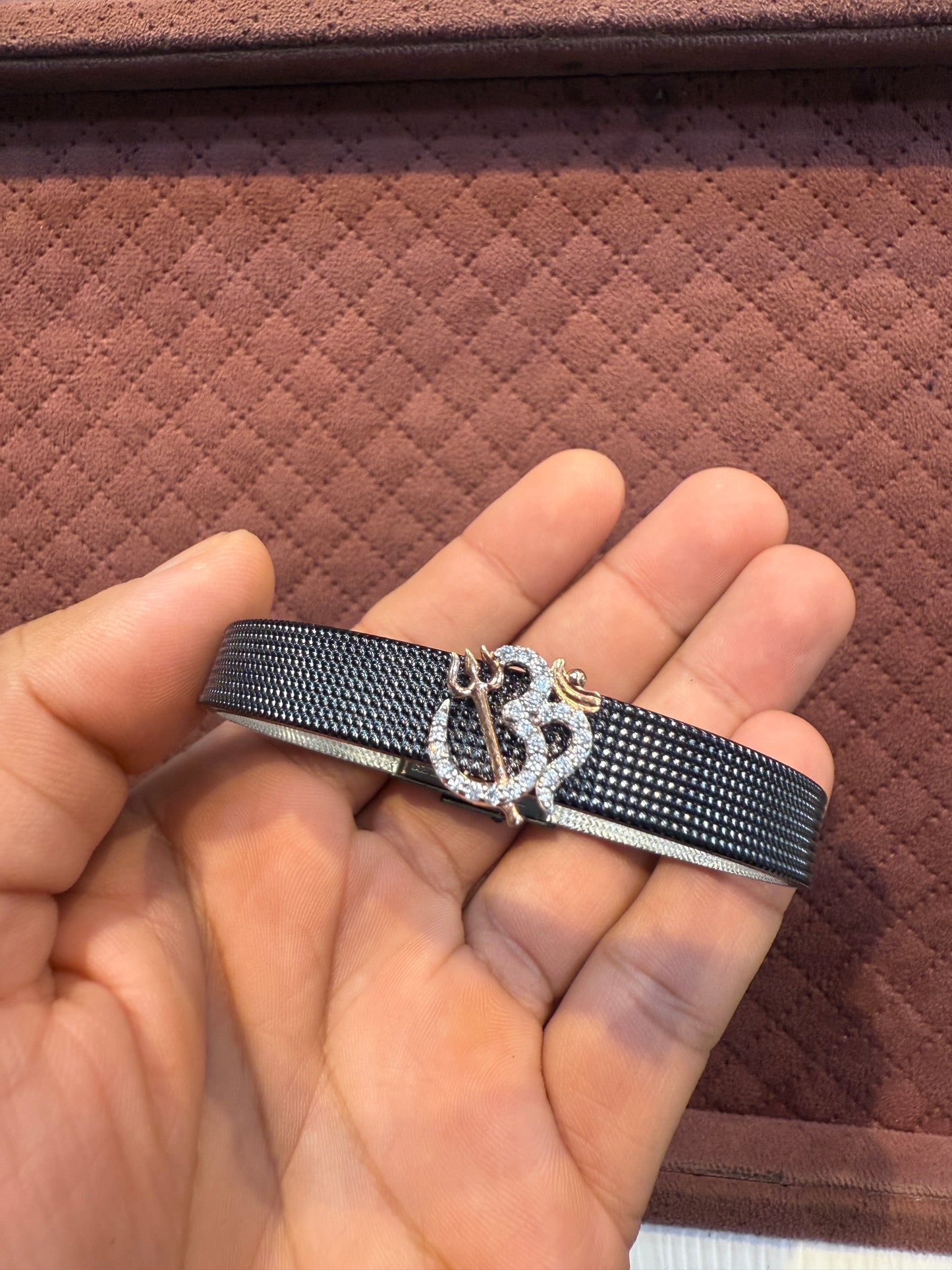 925 Band Bracelet in Silver Finish with CZ Stones