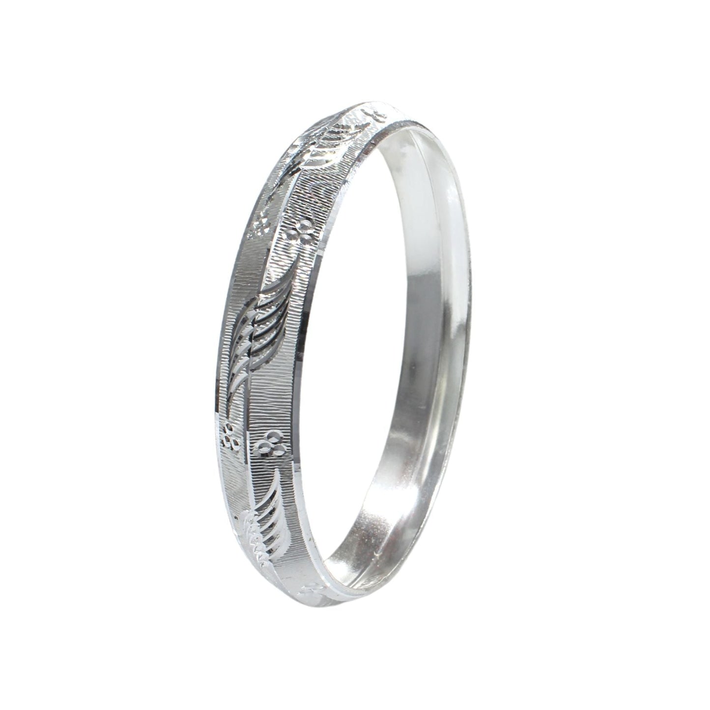 Jewelyaari V-Line Kada – Crafted in 925 Silver, Designed for Strength