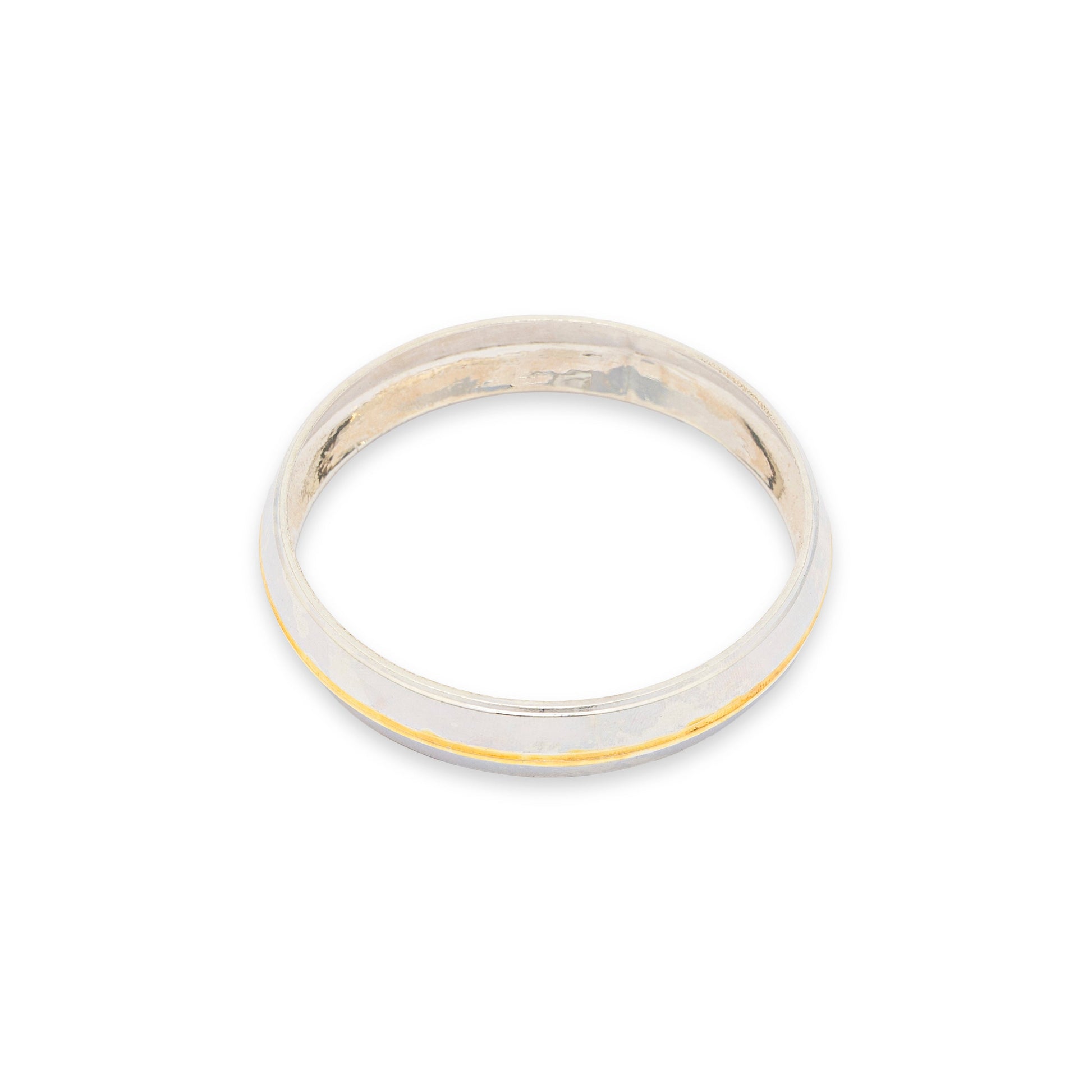 Jewelyaari Radiance Core Kada – Elegant Gold Polish, Timeless Shine