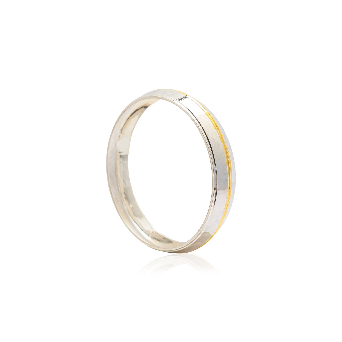 Jewelyaari Radiance Core Kada – Elegant Gold Polish, Timeless Shine